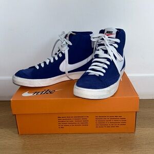 Nike Blazer Mid 77 Suede Deep Royal Blue